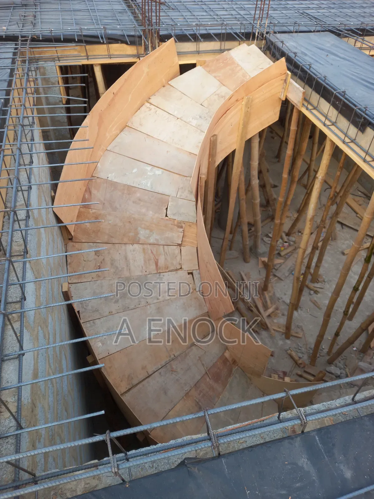 Professional Carpenter With Materials for Rent