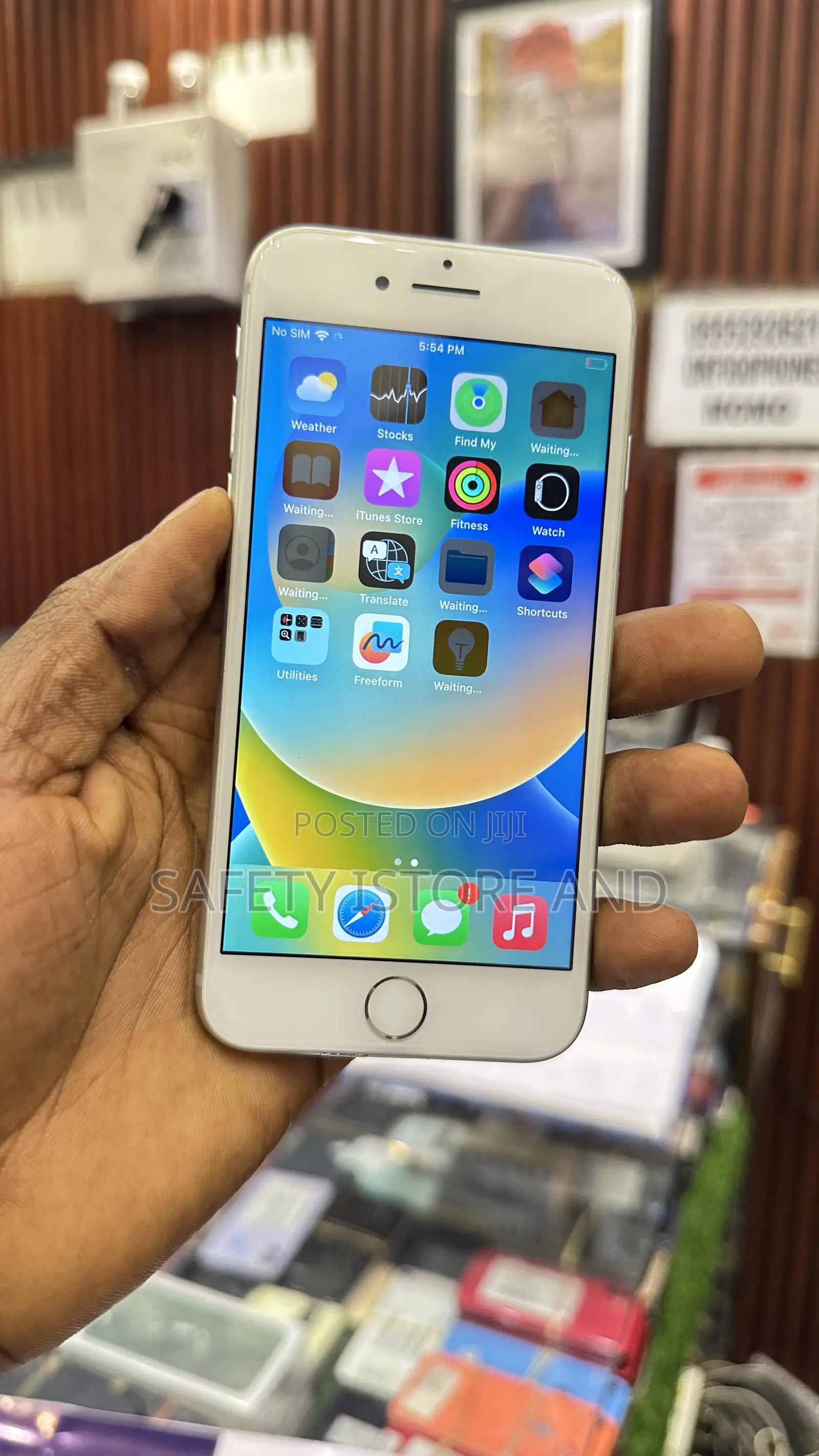 New Apple iPhone 8 64 GB