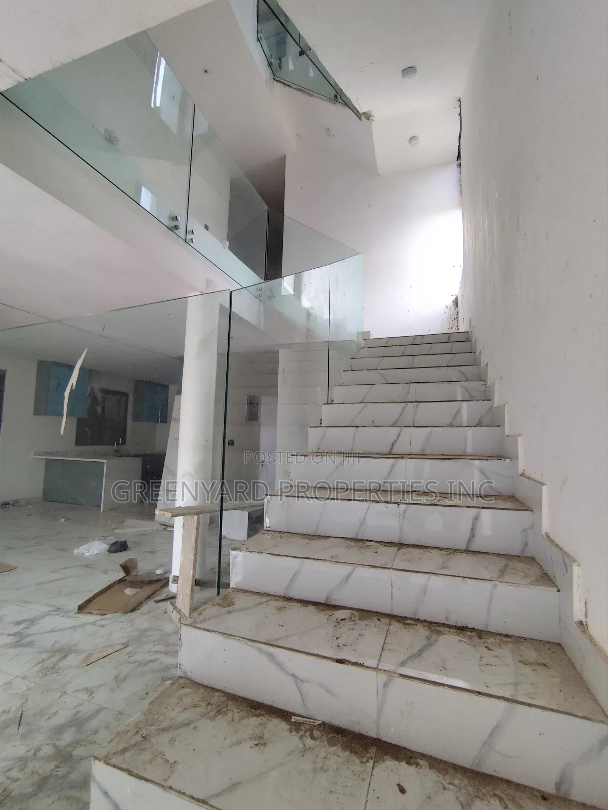 5bdrm Mansion in Adjiringanor, East Legon for sale