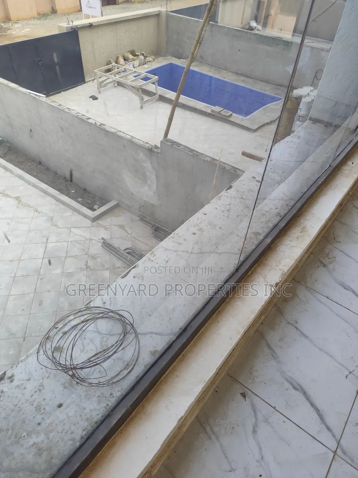5bdrm Mansion in Adjiringanor, East Legon for sale
