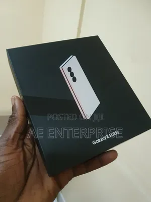 New Samsung Galaxy Z Fold6 256 GB Gold