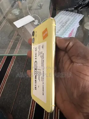 Apple iPhone 11 128 GB Yellow