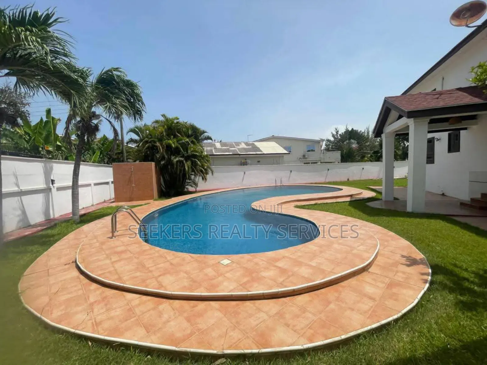 Furnished 2bdrm Apartment in Seekers Realty, Labone for rent