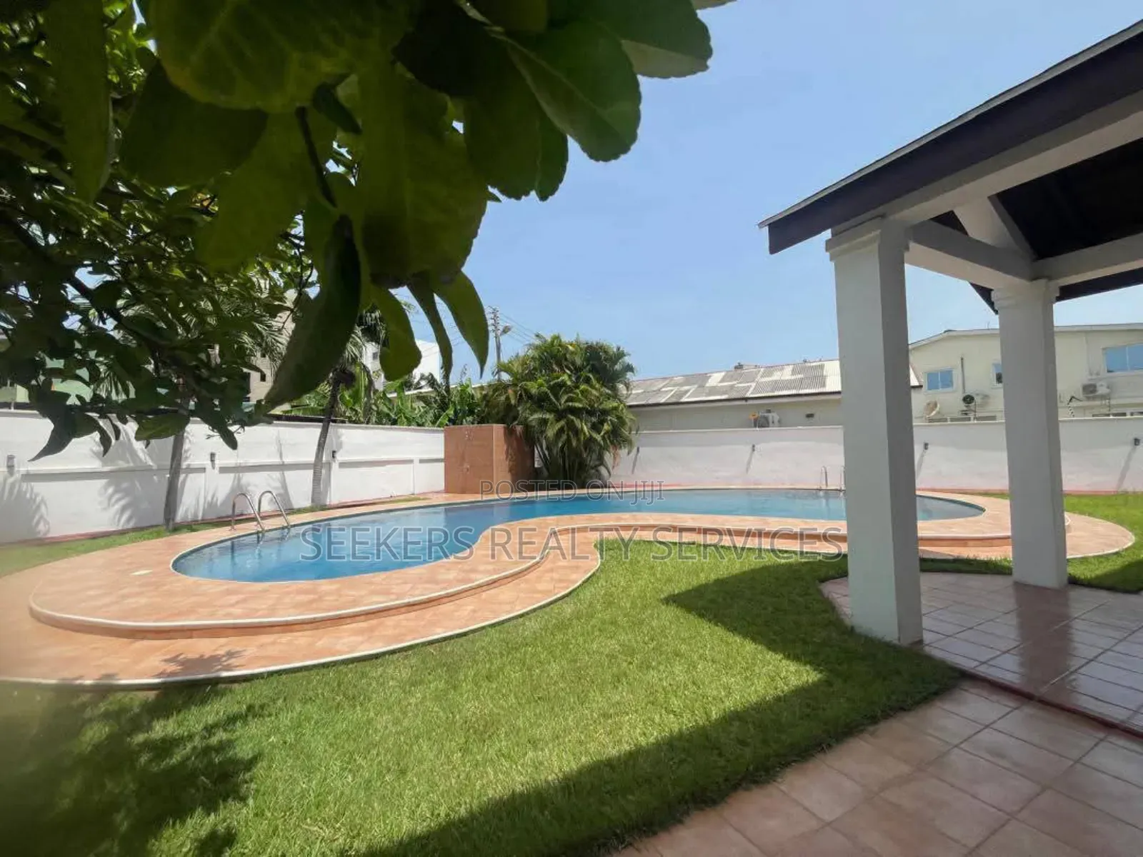 Furnished 2bdrm Apartment in Seekers Realty, Labone for rent
