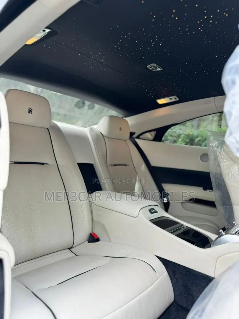 Rolls-Royce Wraith 6.6 RWD 2018 White