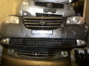 Hyundai Elantra 2008 Complete Front Cut