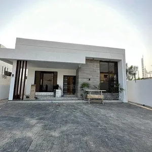 3bdrm House in Seekers Realty, Lake Side Estate for sale
