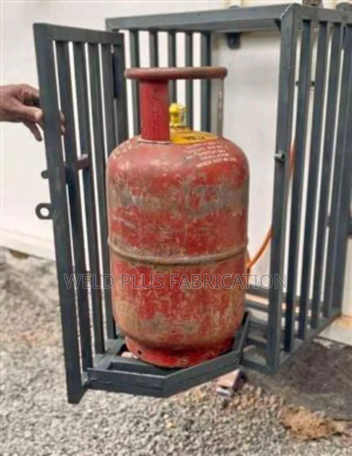 Cylinder Cage for Homes