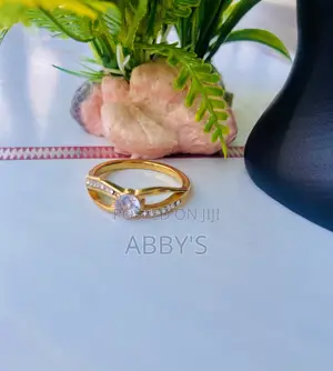 Beautiful Shape Engagement/Promise Ringinfinity