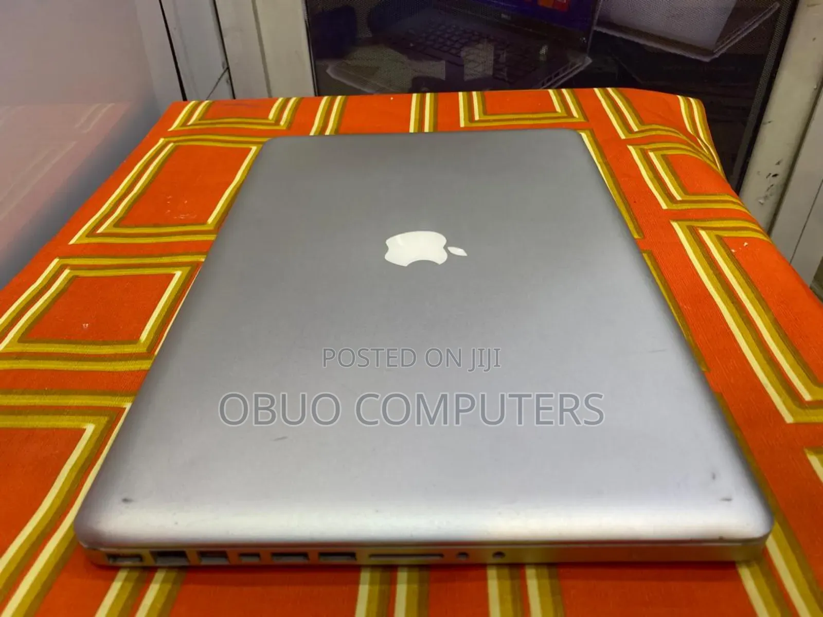 Laptop Apple MacBook Pro 2010 4GB Intel Core 2 Duo SSD 128GB