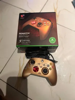 Gold Xbox One Customized/ Pc Wired Pad