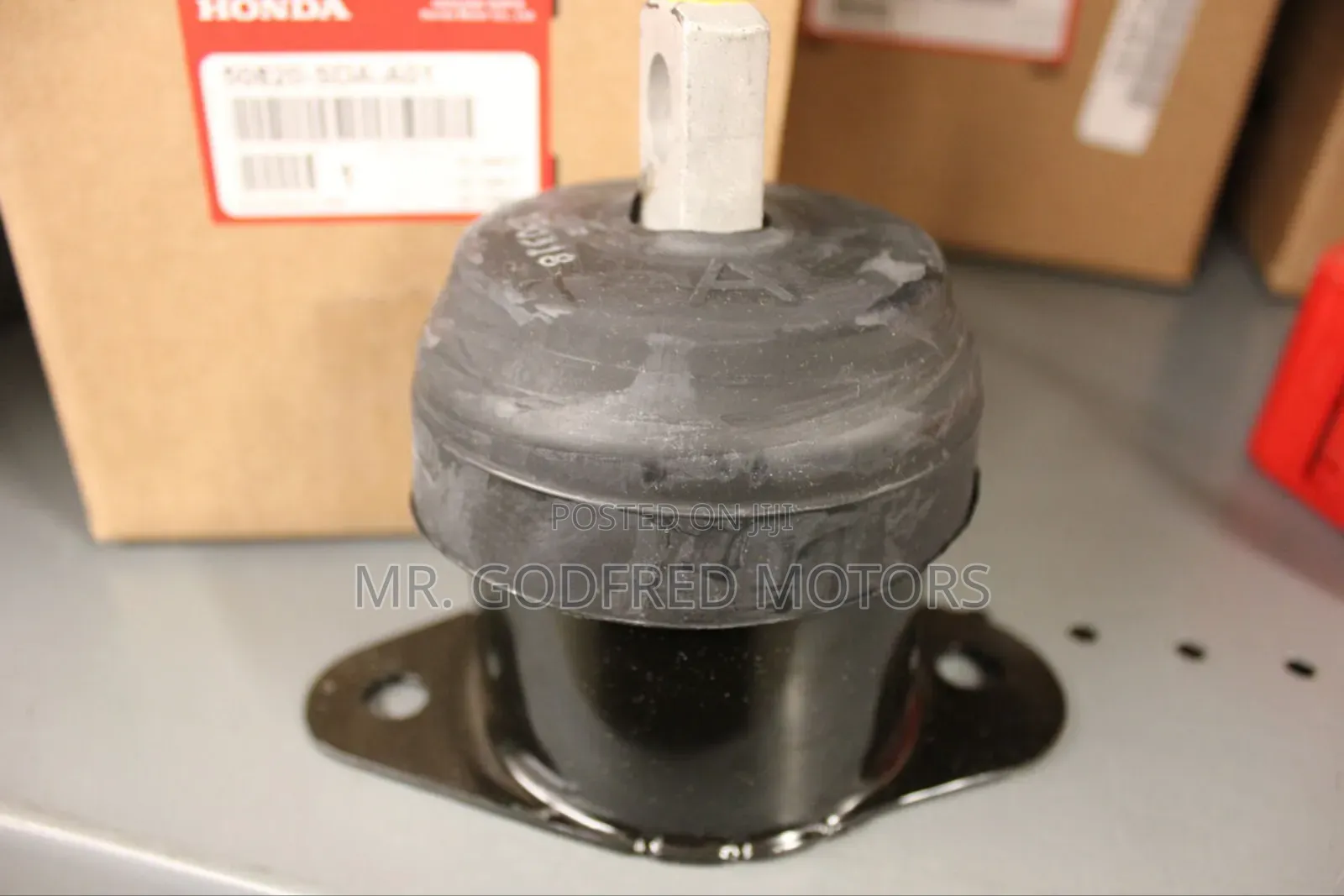 Honda Accord 2014 Engine Mount Left. Original.