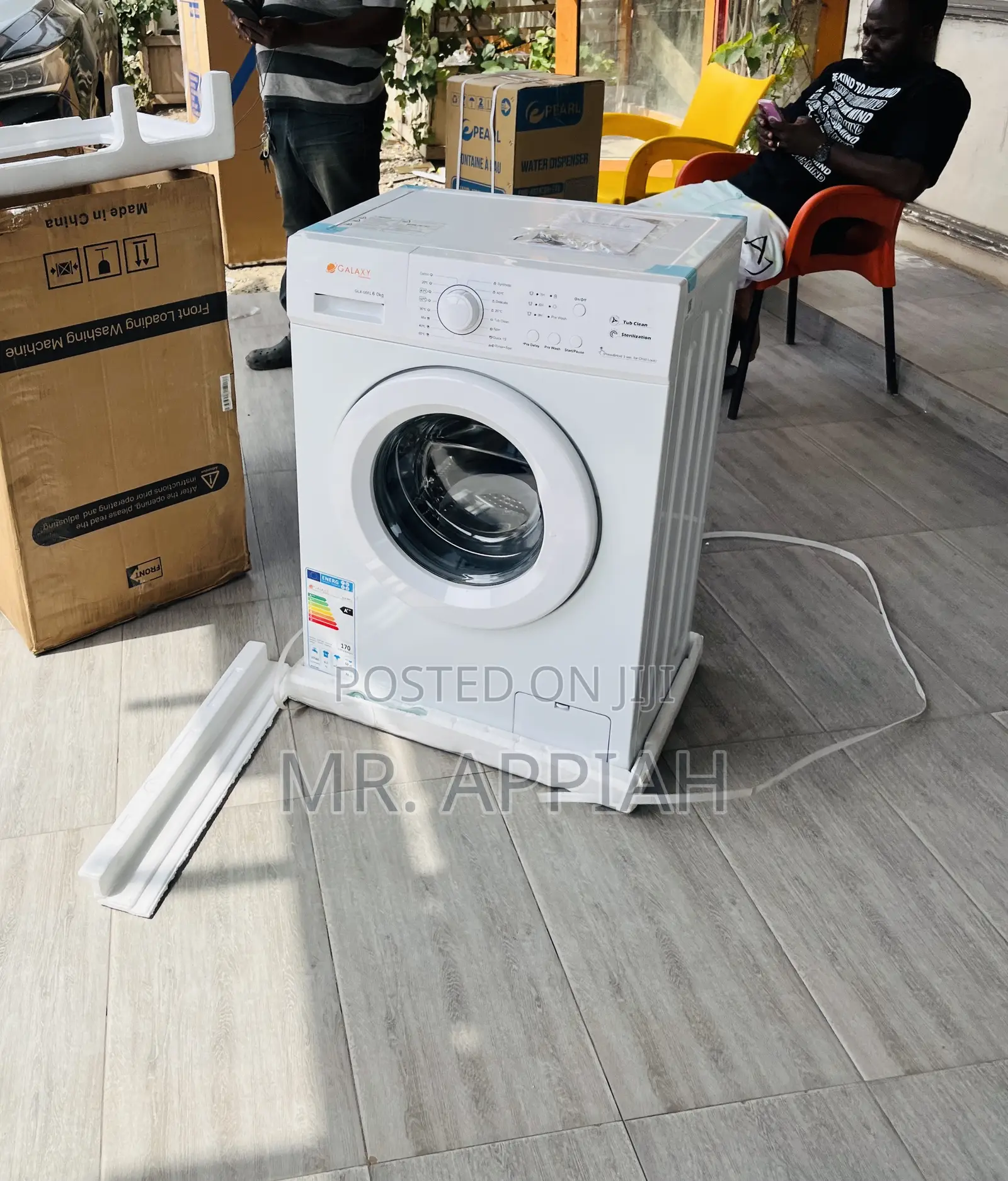 Efficient Galaxy 6kg Fully Auto Front Load Washing Machine.