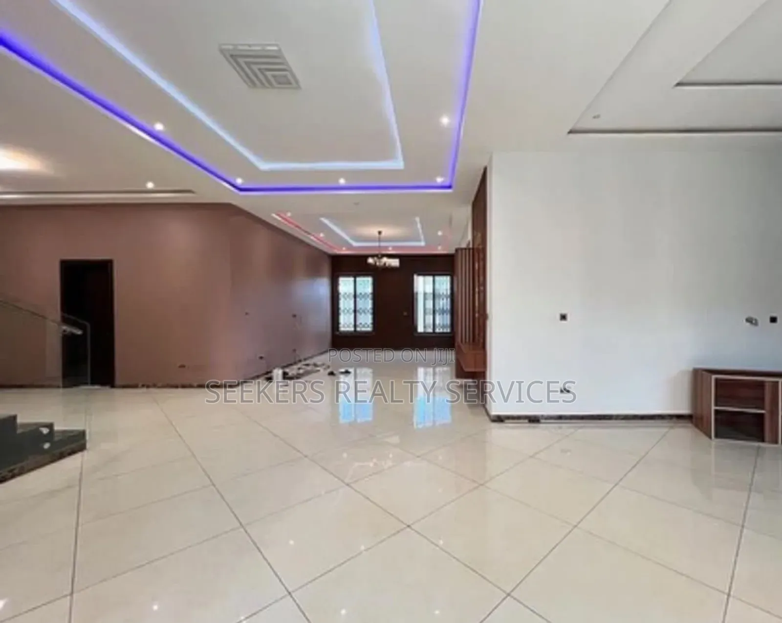 5bdrm House in Seekers Realty, Accra Metropolitan for sale