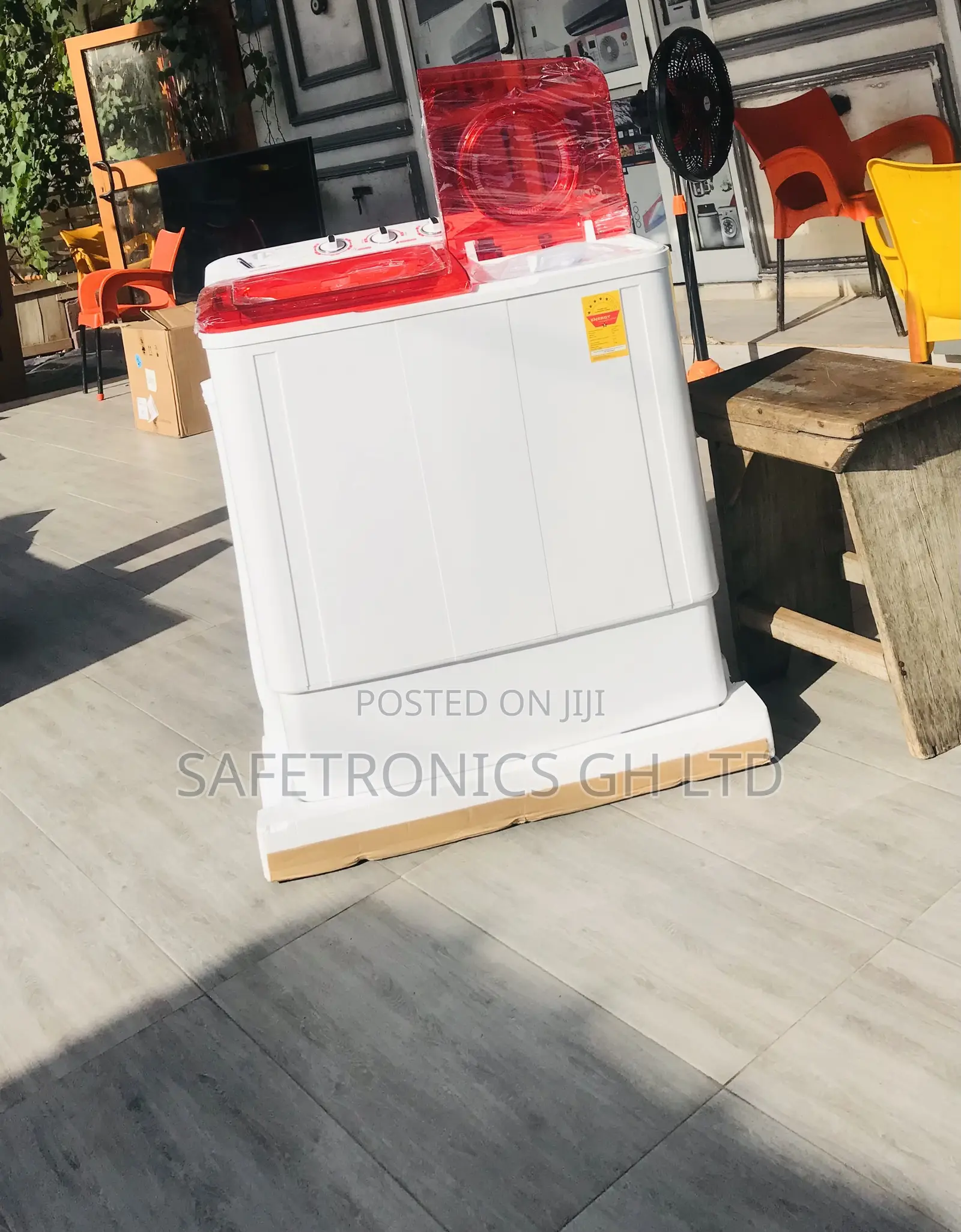 Boxed Reliable 8kg Red/White Topload Semiauto Washingmachine