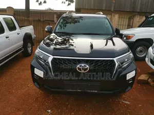 Toyota Land Cruiser Prado 2021 Black
