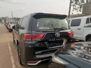 Toyota Land Cruiser 2014 Black