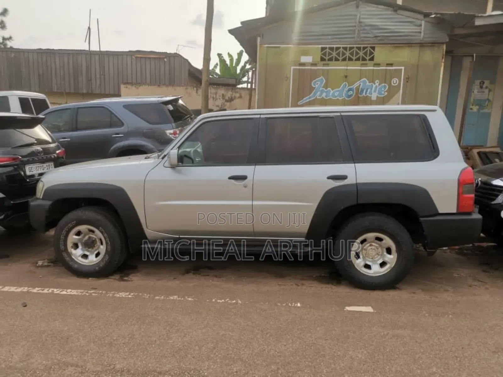 Nissan Patrol 2010 Gray