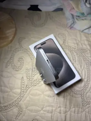 Apple iPhone 15 Pro Max 256 GB Silver