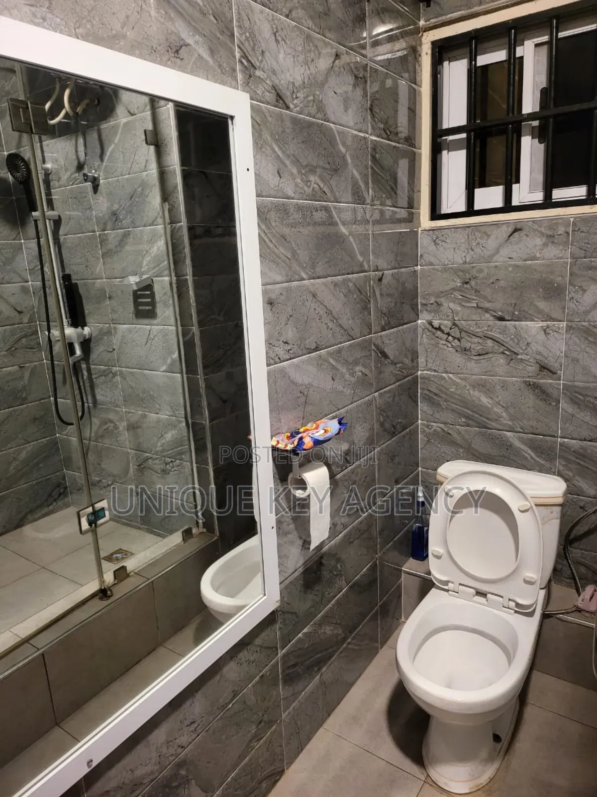 2bdrm Apartment in Unique Key Agency, SSNIT Flats for sale