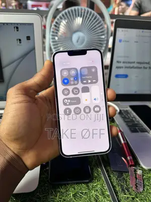 Apple iPhone 13 128 GB White