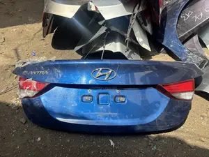 Hyundai Elantra 2012-2016 Boot