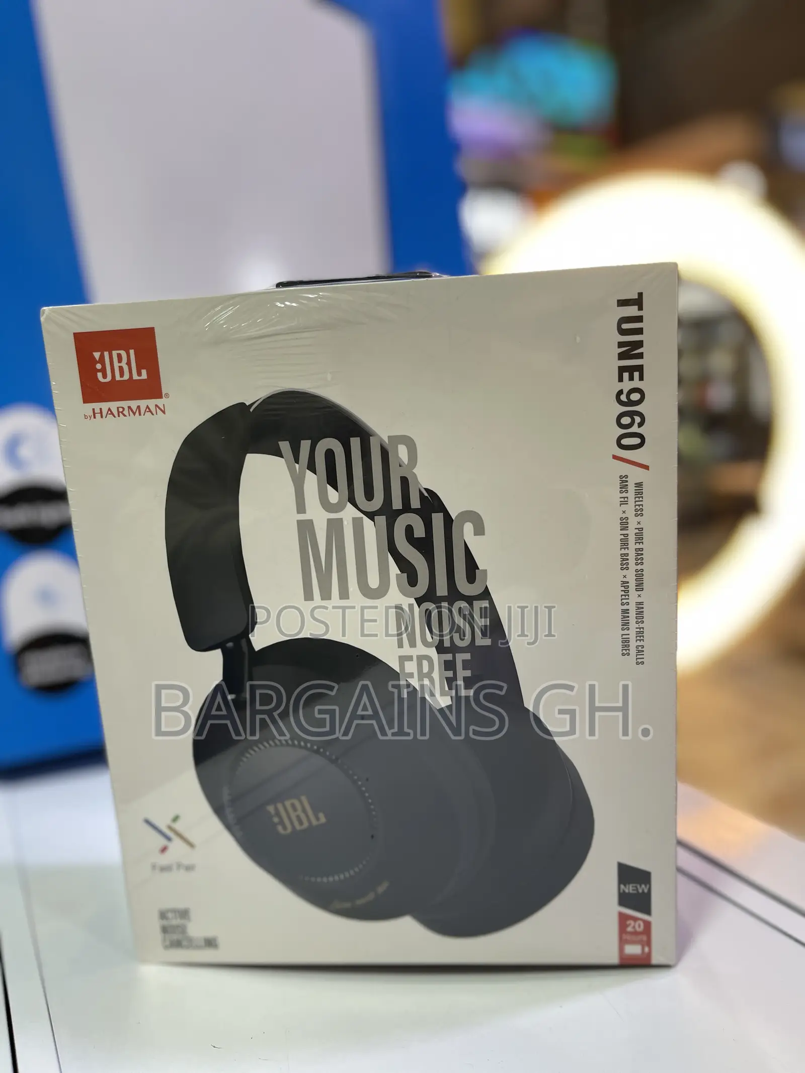 JBL Tune 960 Deep Bass Headphone With Protective Bag