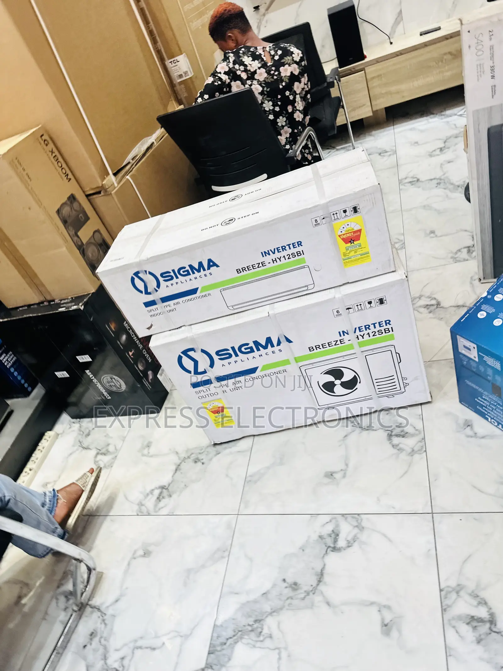 Stainless Steel Inverter Sigma Split 1.5hp Air Conditioner