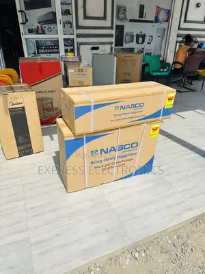 Anti Rust White Air Conditioner Split R410 Gas Nasco 2.5hp