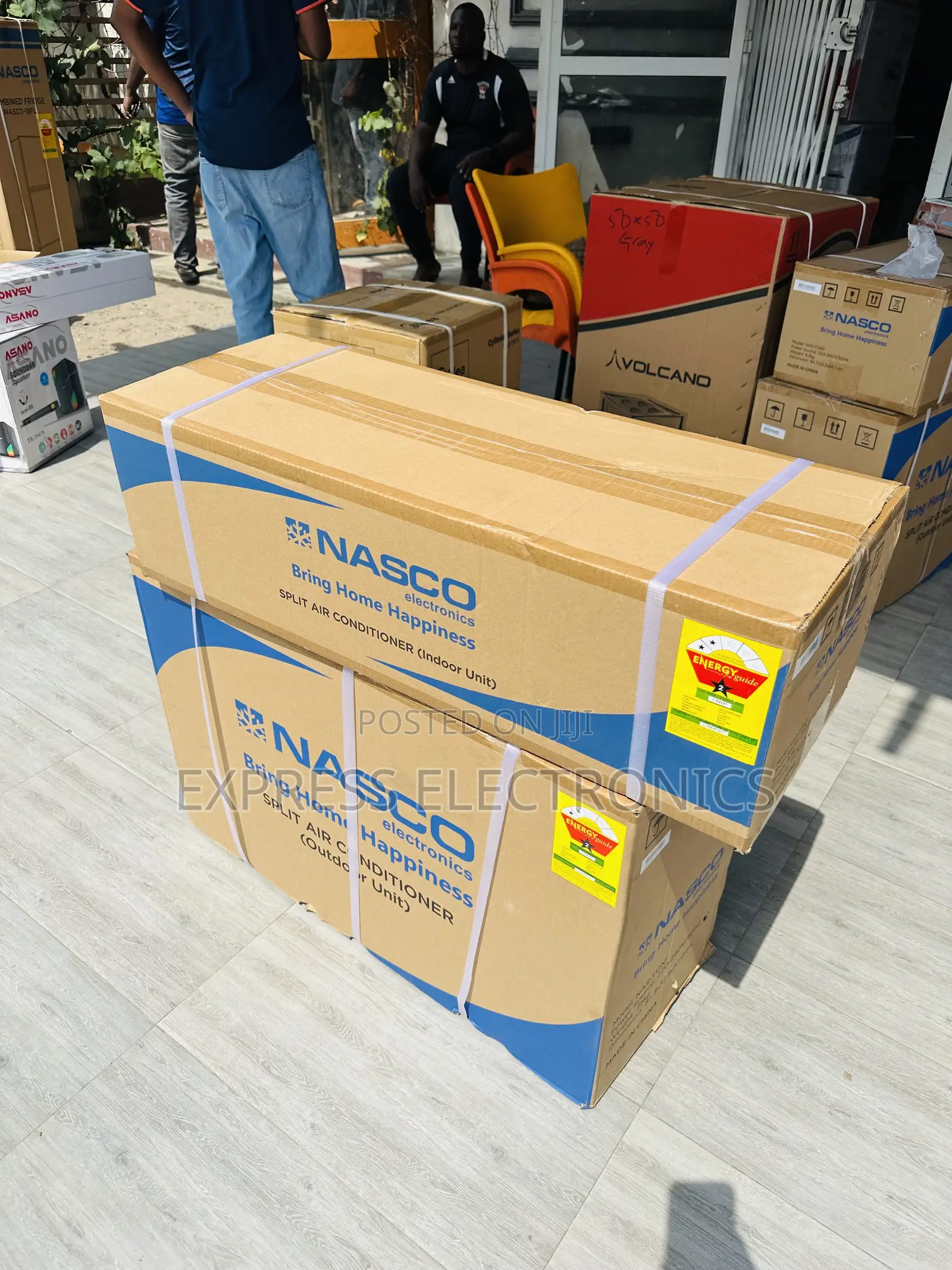 Ultra Modern Nasco 2.5hp Split R410 Gas White