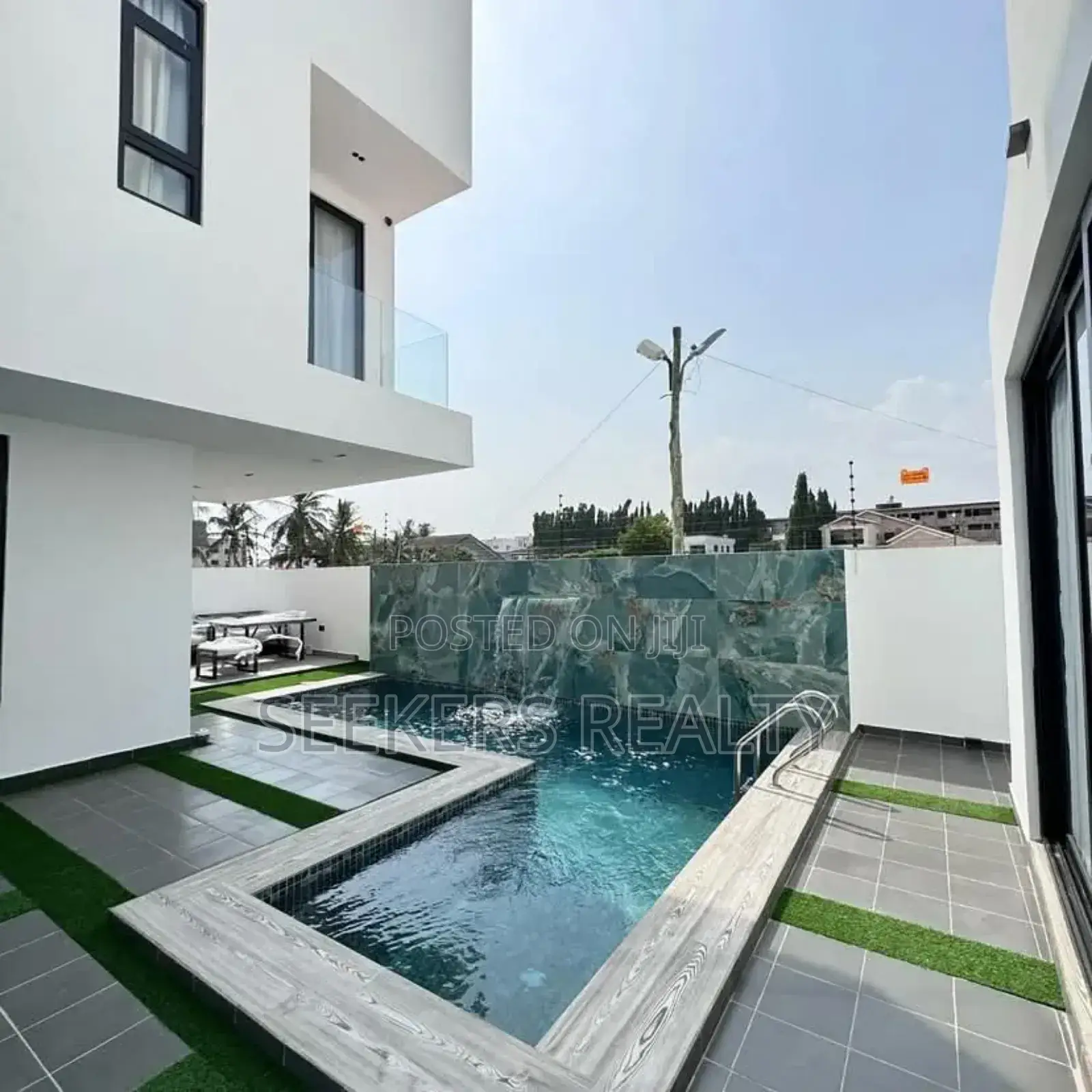 Furnished 4bdrm House in Seekers Realty, East Legon for sale