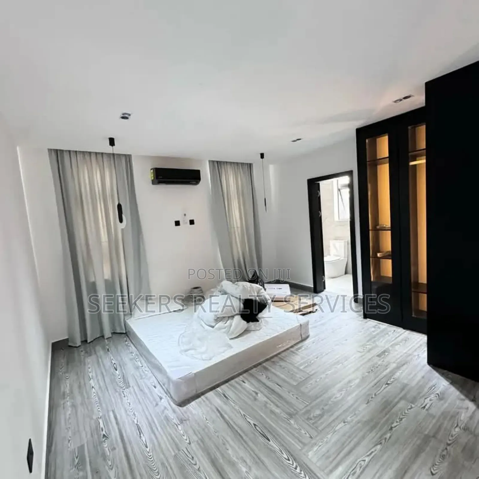 Furnished 4bdrm House in Seekers Realty, East Legon for sale