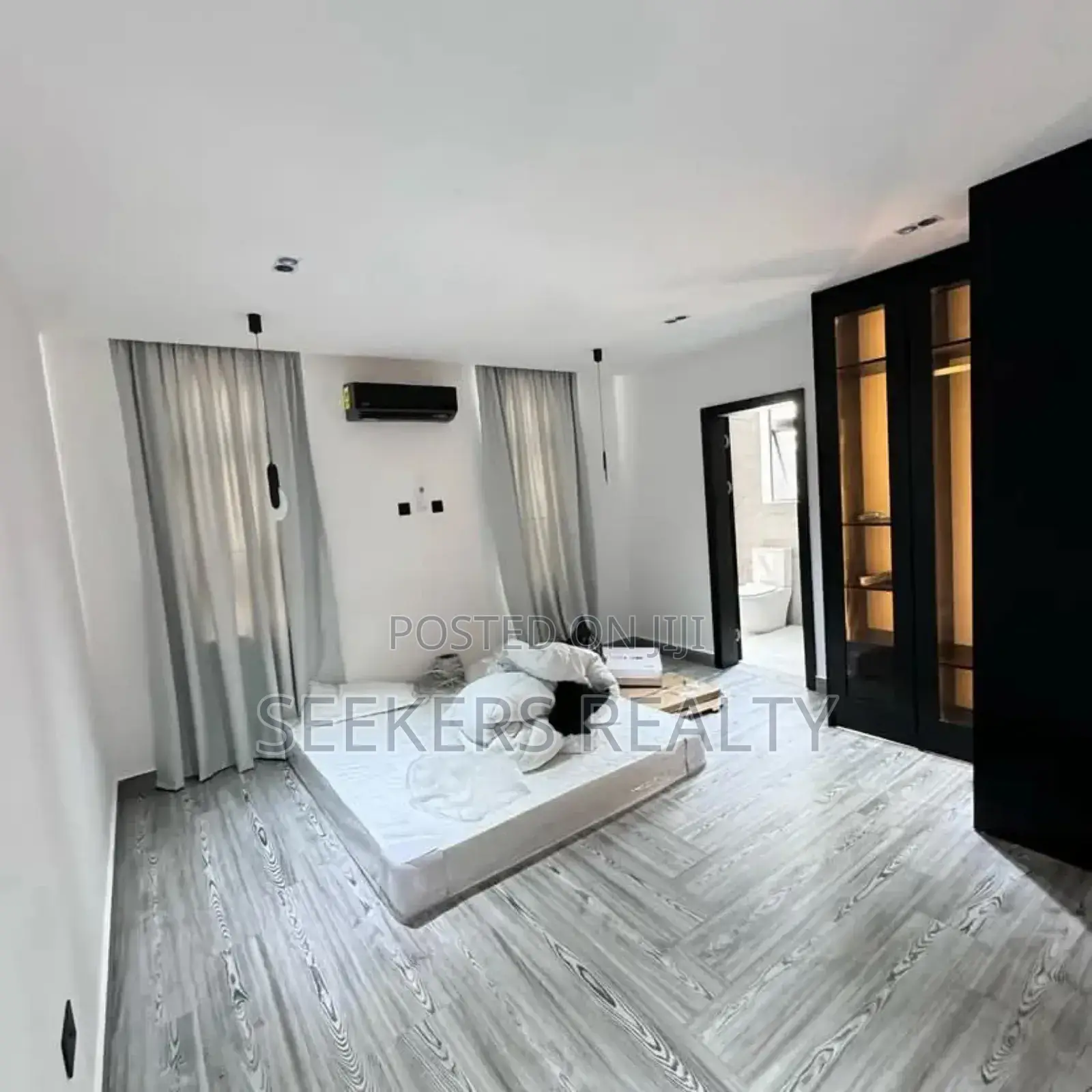 Furnished 4bdrm House in Seekers Realty, East Legon for sale