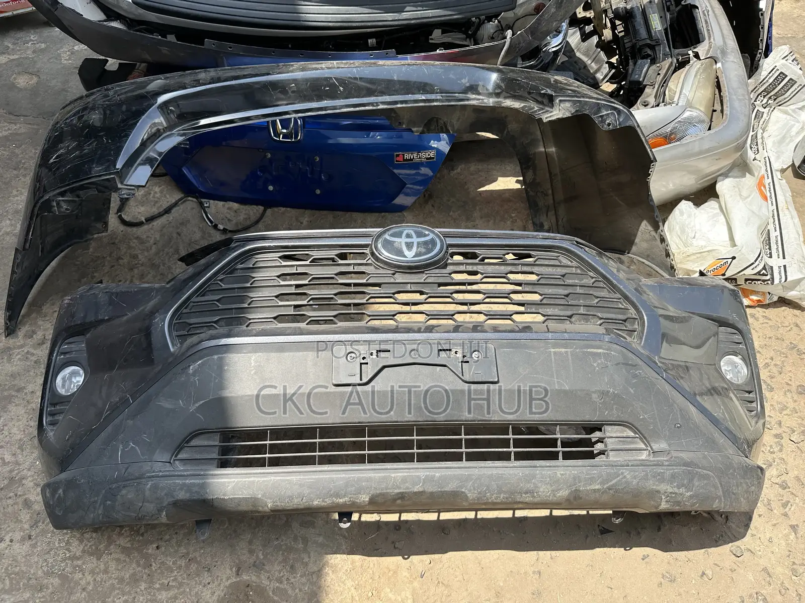 Rav 2019 2020 Front Bumper Complete