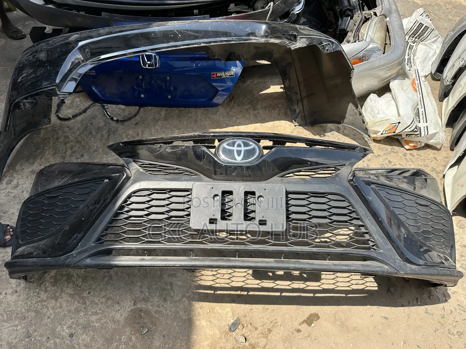 Camry 2019 2020 Front Bumper Sport