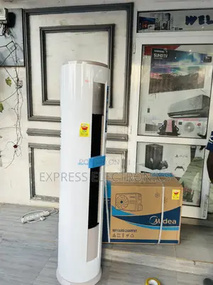 Sleek Slim Round Midea 2.5hp Floor Standing Ac