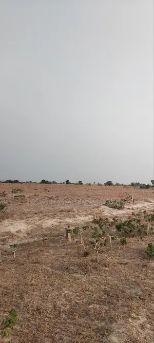 Flat Asaase in a Fast Developing Estate Community for Sale