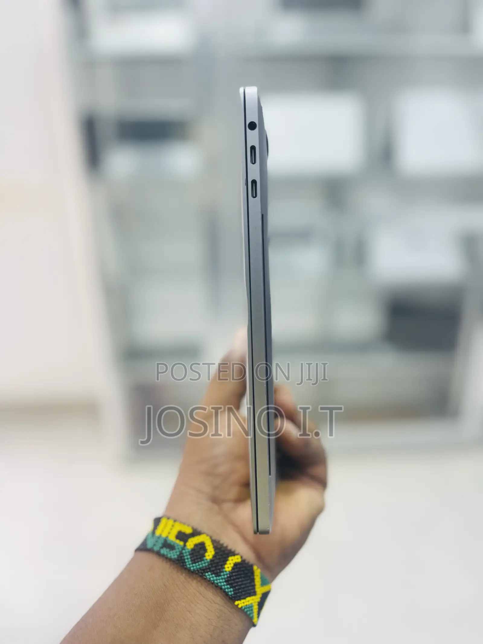 Laptop Apple MacBook Pro 2019 8GB Intel Core i5 SSD 256GB