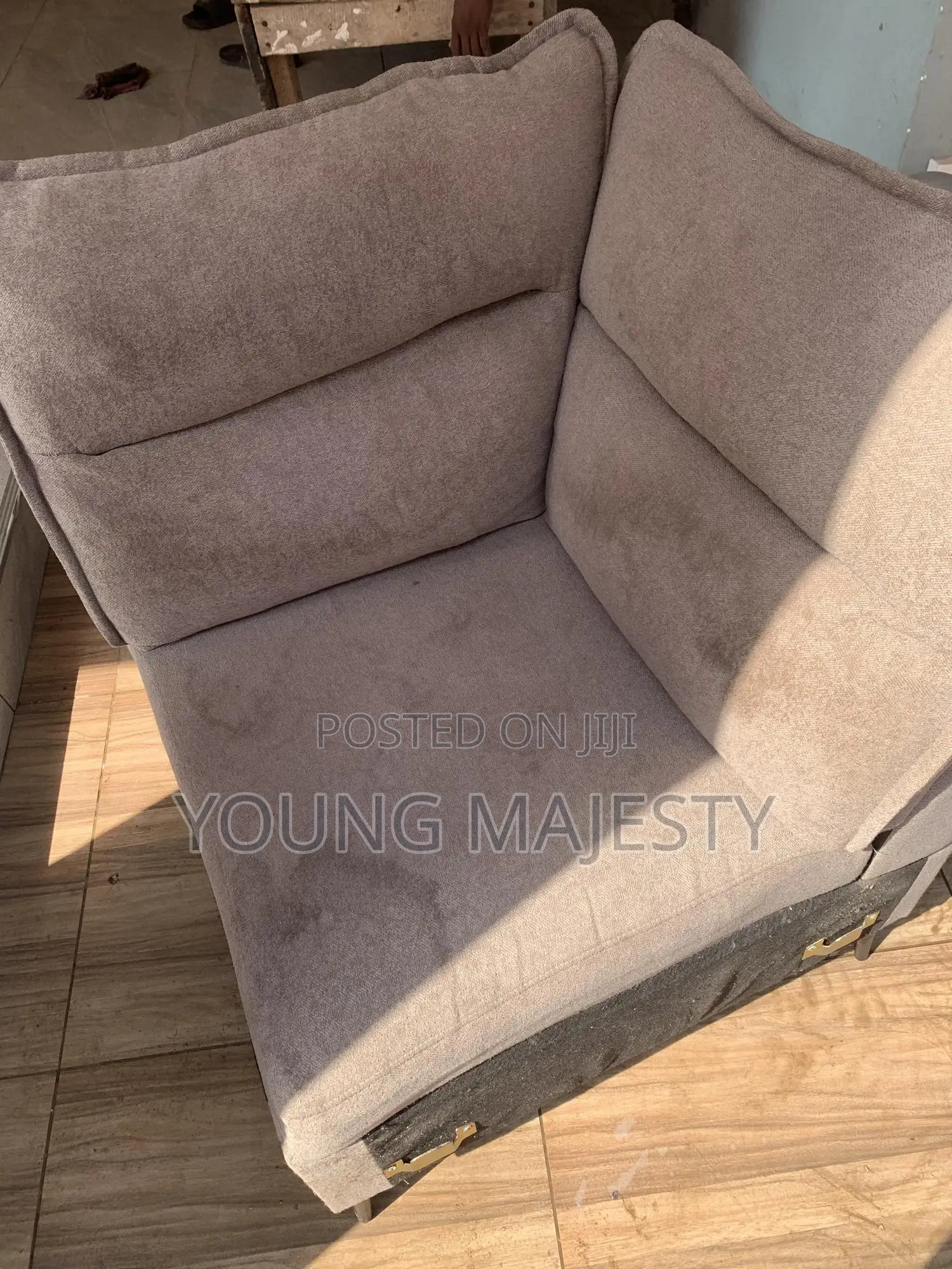 Sofa and Bed Cleaning Services
