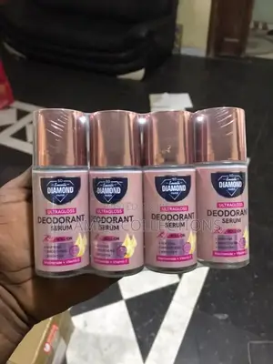 Smooth Diamond Ultra Gloss Deodorant Serum Roll On.