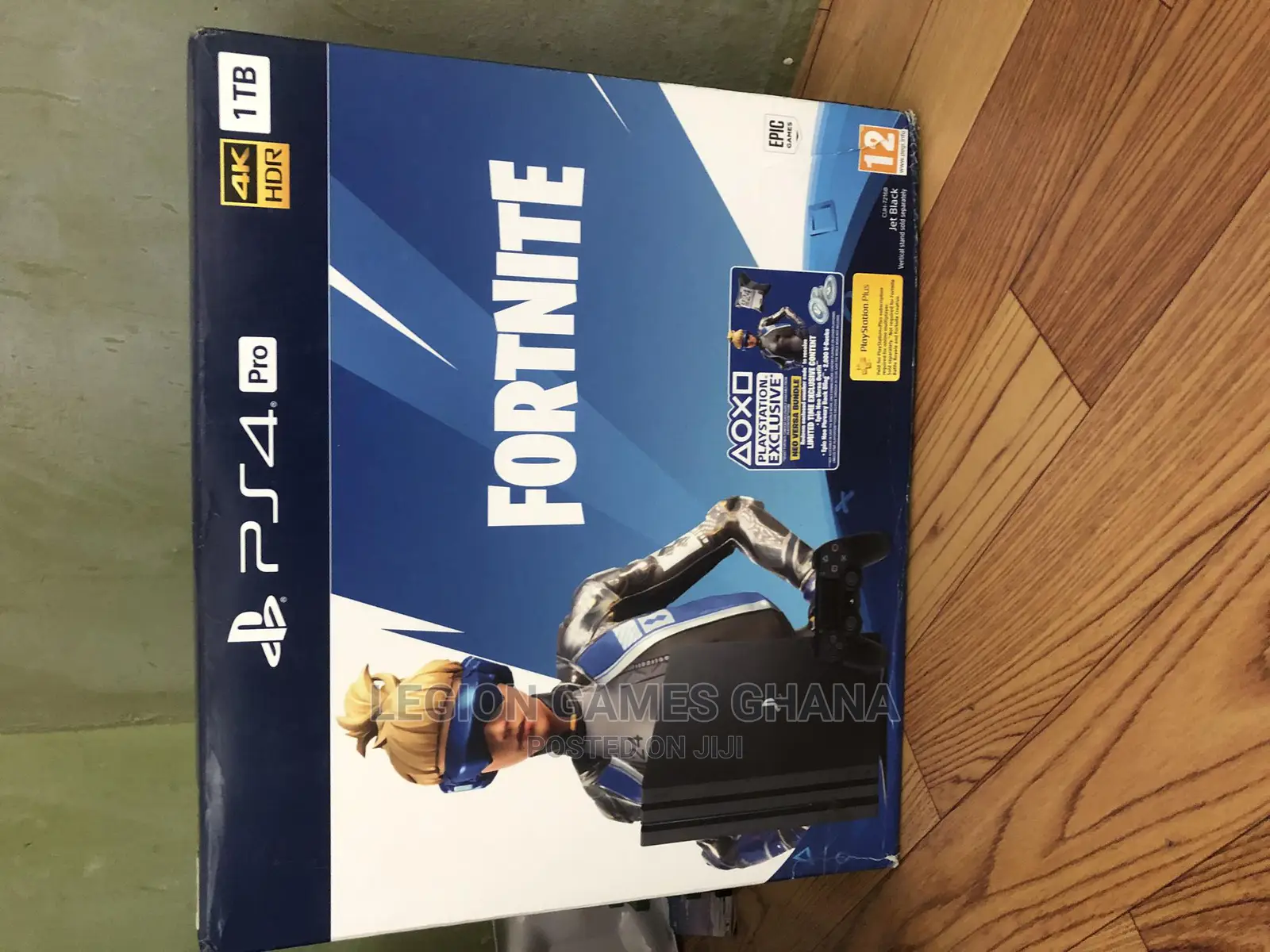 Playstation 4 Pro Fortnite Bundle