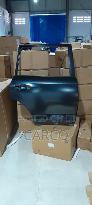 Landcruiser 2016 Front Door Rh, 2016,2017,2018,2019,2020,2021 Lc200