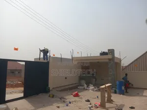 Elelectric Fence Installation