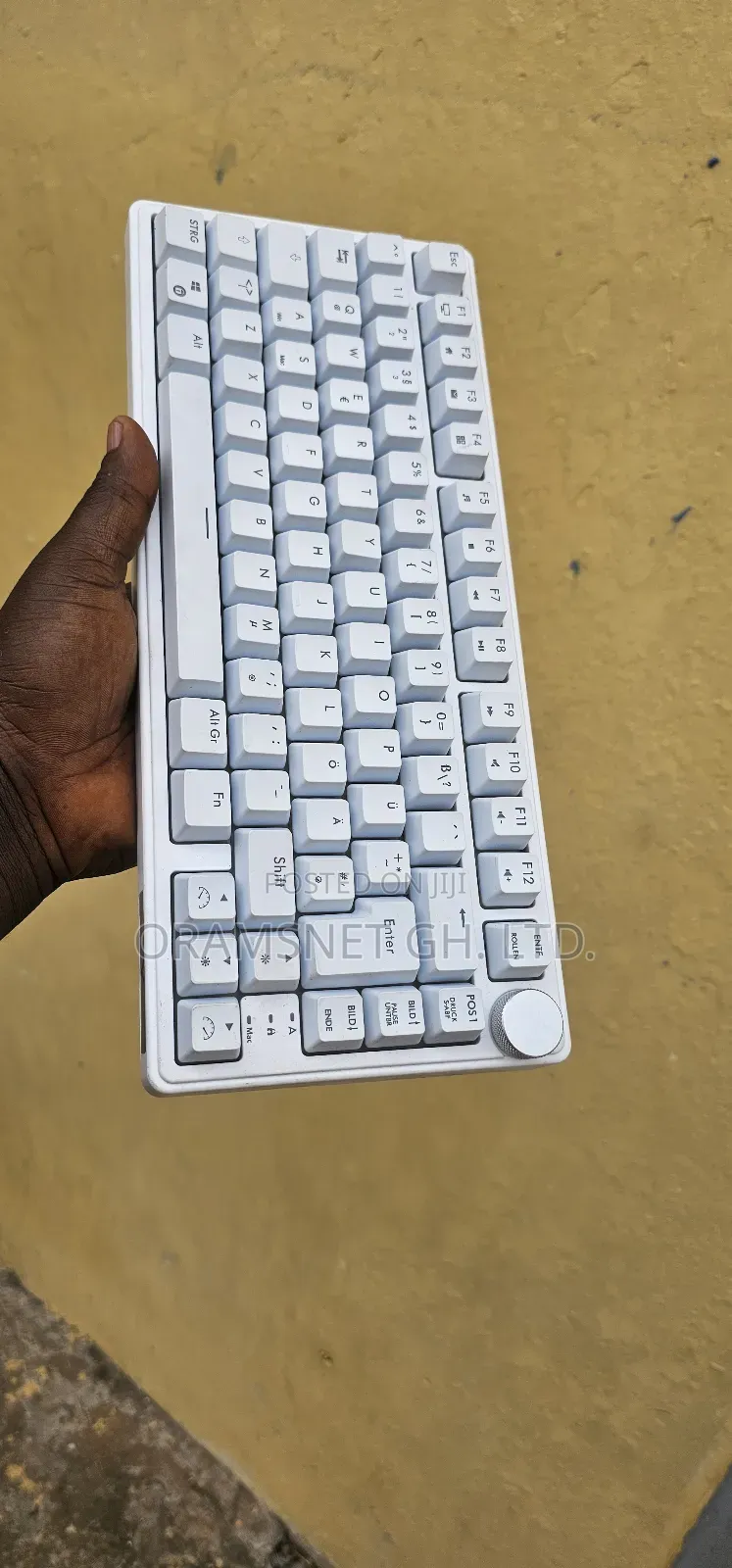Isy Igk-6500 RGB Mechanical Keyboard
