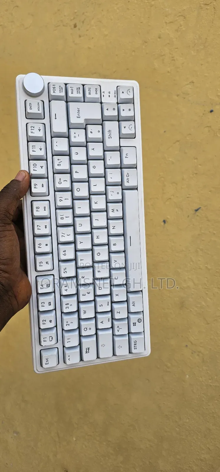 Isy Igk-6500 RGB Mechanical Keyboard