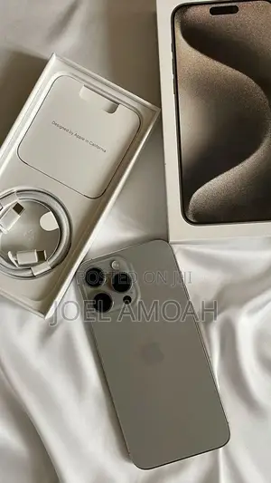 Apple iPhone 15 Pro Max 256 GB Silver