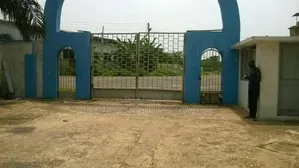 Warehouse for Rent Within Labone