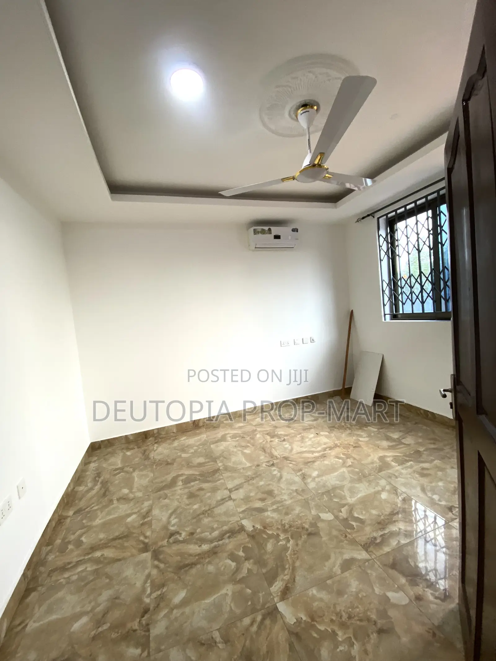 1bdrm Apartment in Deutopia, Tema Metropolitan for rent