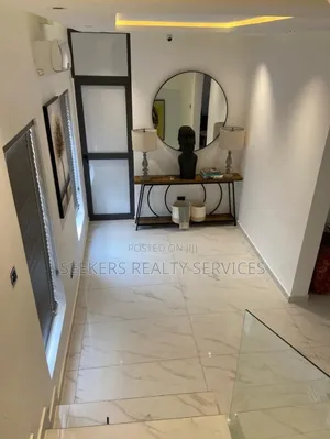 Furnished 4bdrm Townhouse / Terrace in Seekers Realty, East Legon