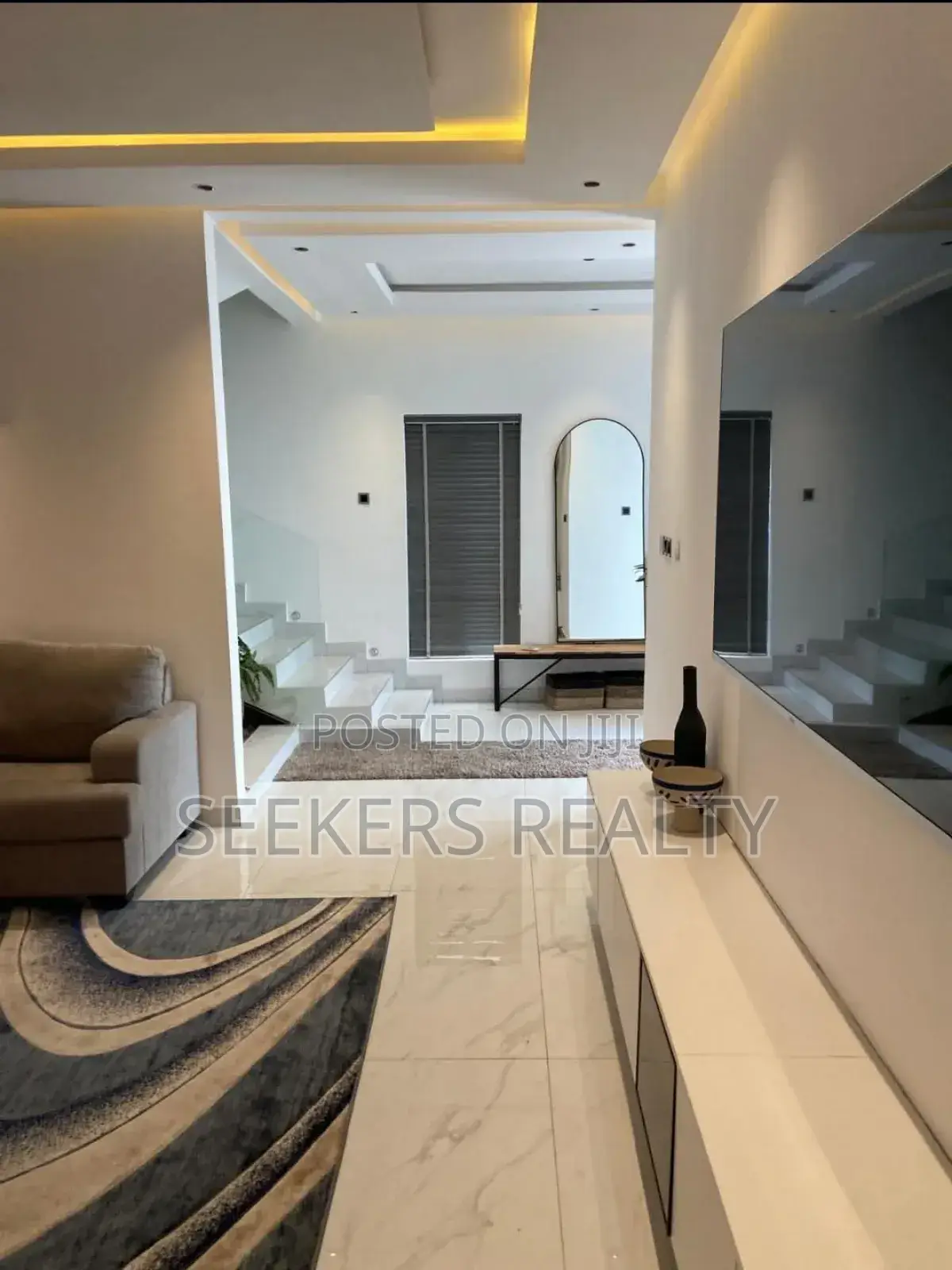 Furnished 4bdrm Townhouse / Terrace in Seekers Realty, East Legon
